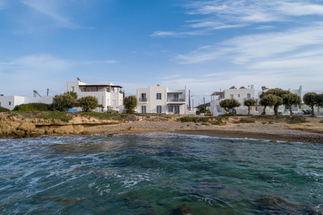 Milos Waves Luxury Apartments Поллонія Екстер'єр фото