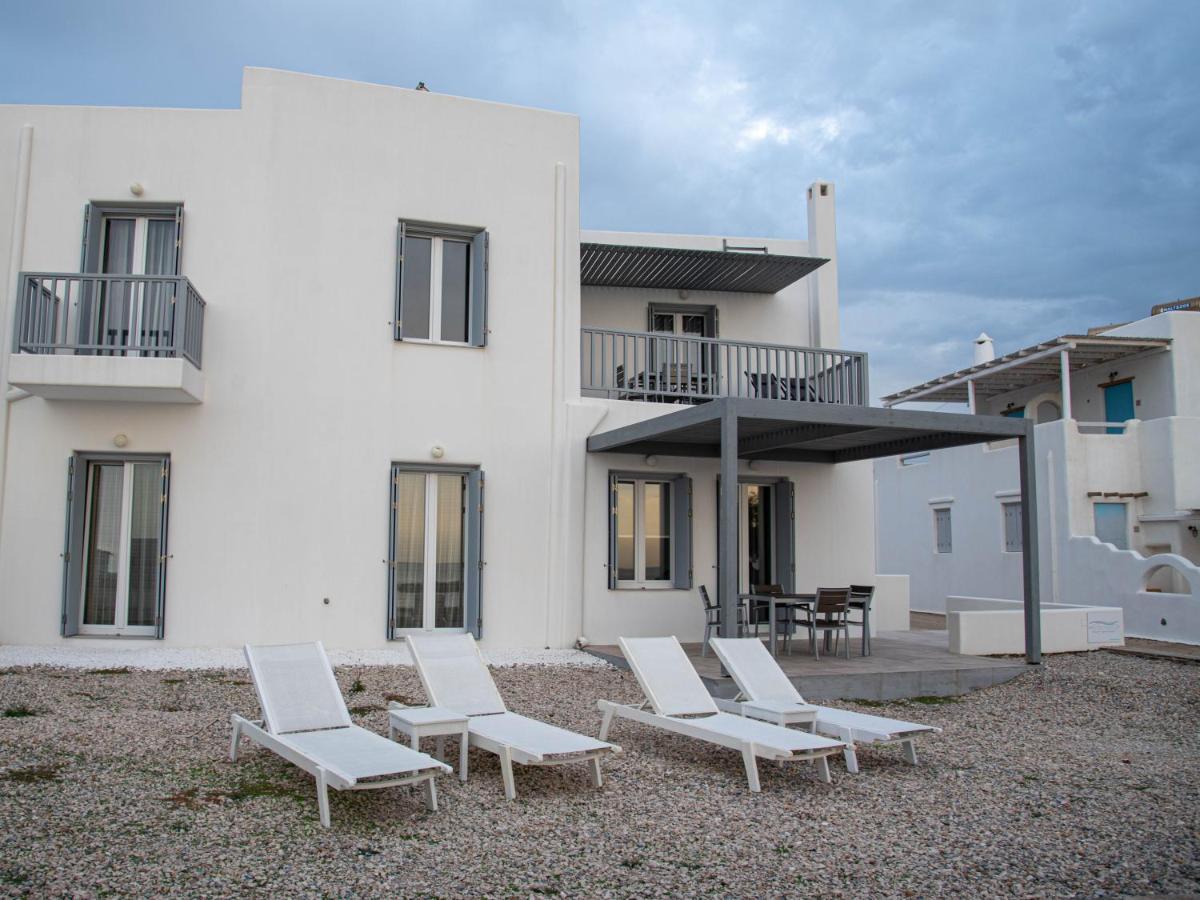 Milos Waves Luxury Apartments Поллонія Екстер'єр фото