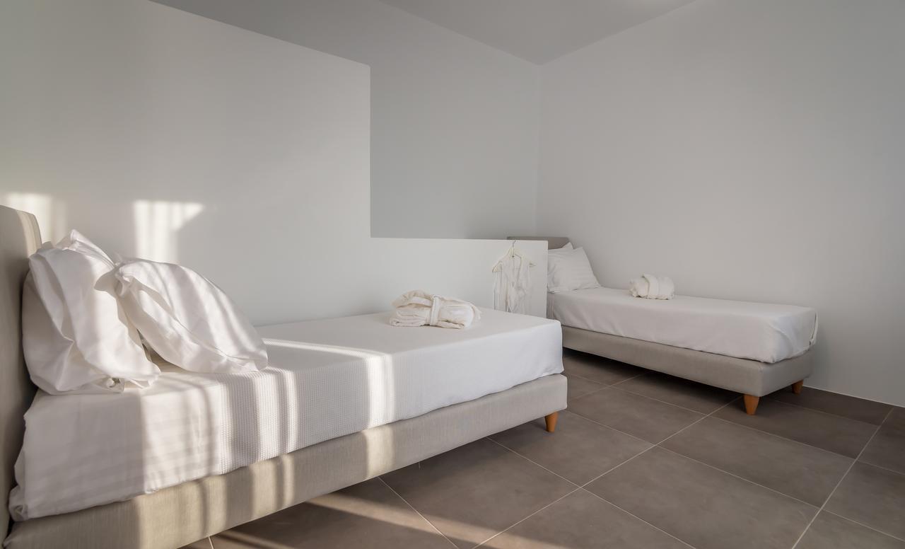 Milos Waves Luxury Apartments Поллонія Екстер'єр фото